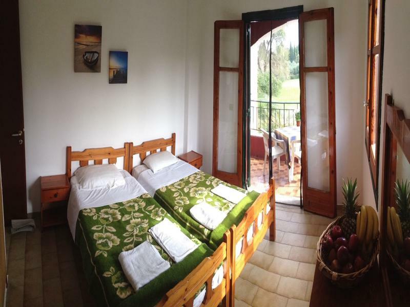 Sunny Dreams Apartments Ipsos Luaran gambar